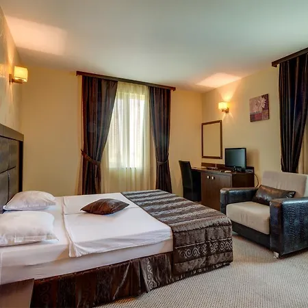 Siena House 索佐波尔