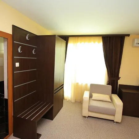 Siena House 3* ソゾポル