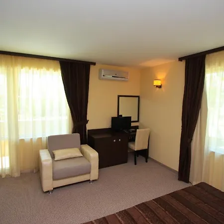 Siena House 索佐波尔