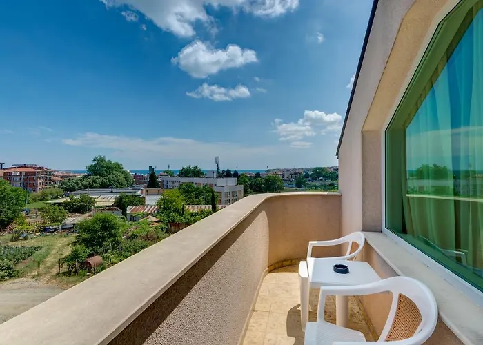 Къща за гости Siena House