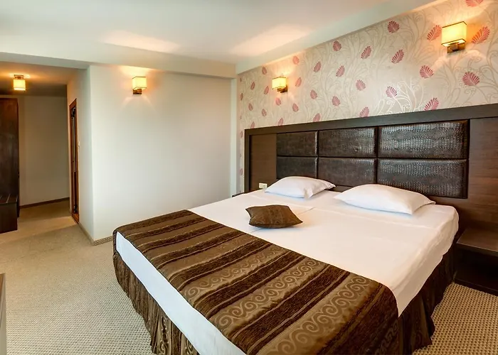 Siena House ソゾポル